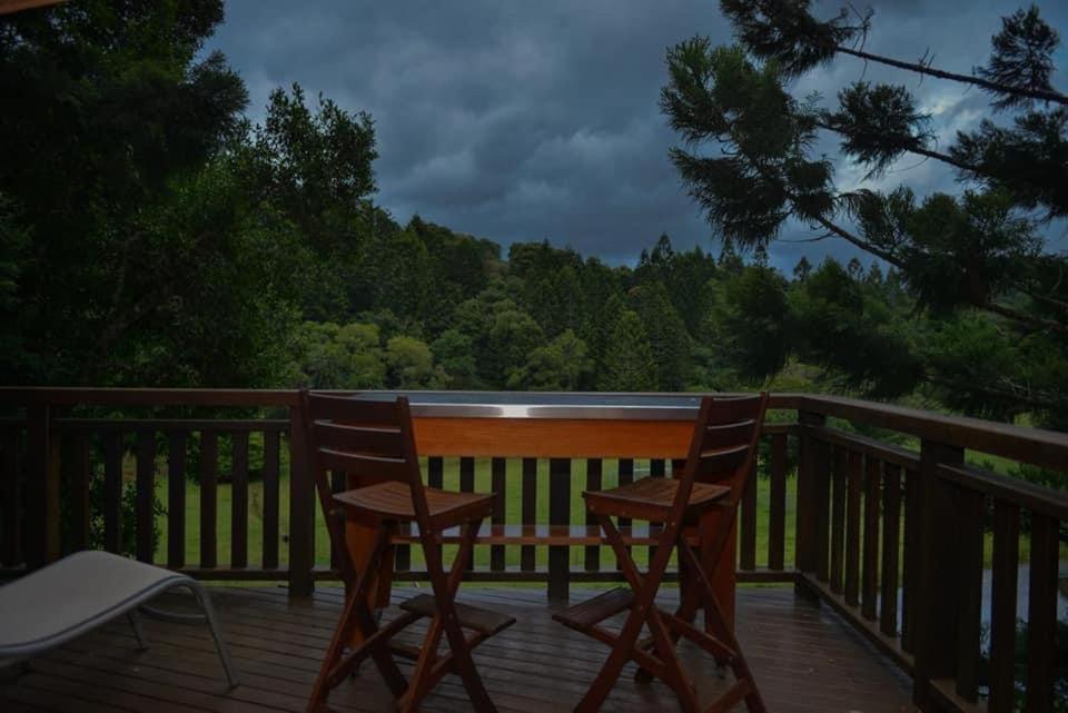 Cottage In The Woods, Maleny Bagian luar foto